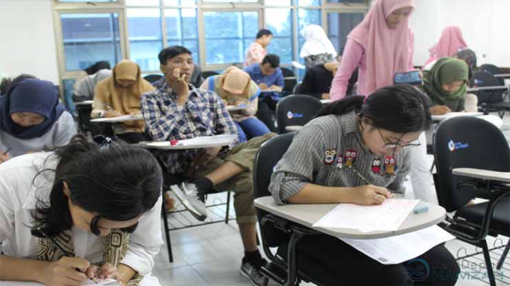 Jadwal Kuliah Kelas Karyawan di Kampus Esa Unggul
