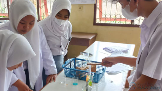 Ringkasan Materi Biologi Kelas 10 Semester 1