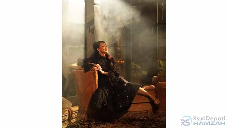 Rumus Moody Dark