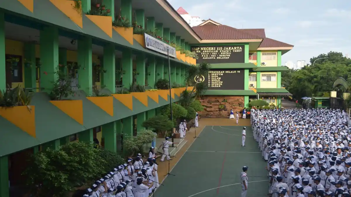 Biaya Masuk SMP Negeri