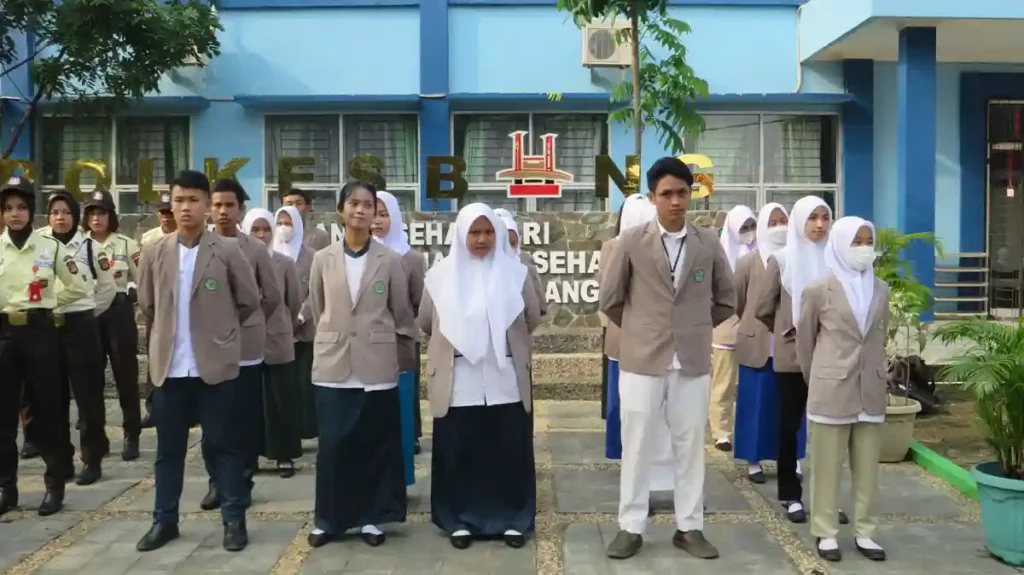 Keuntungan Kuliah 