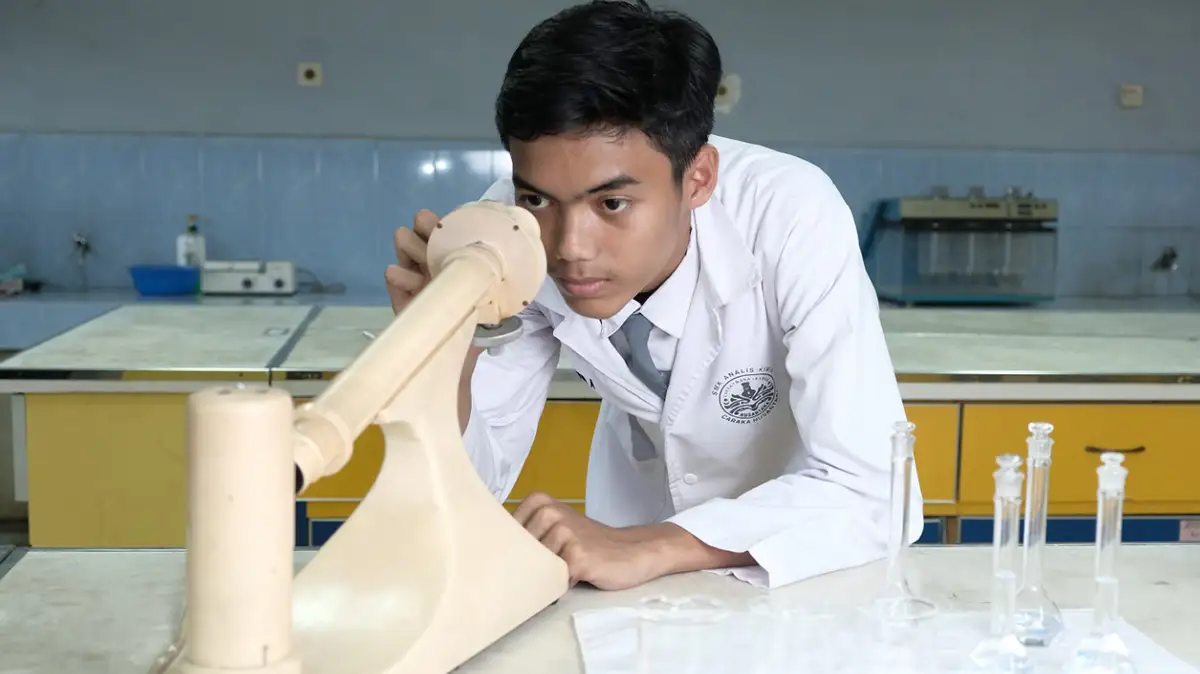 Biaya Masuk ke SMK Caraka Nusantara